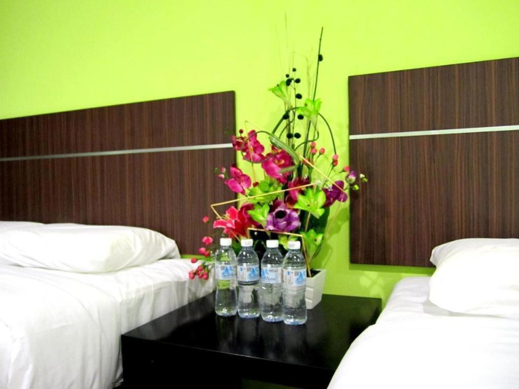 Eco Hotel Putra Kajang Exteriör bild